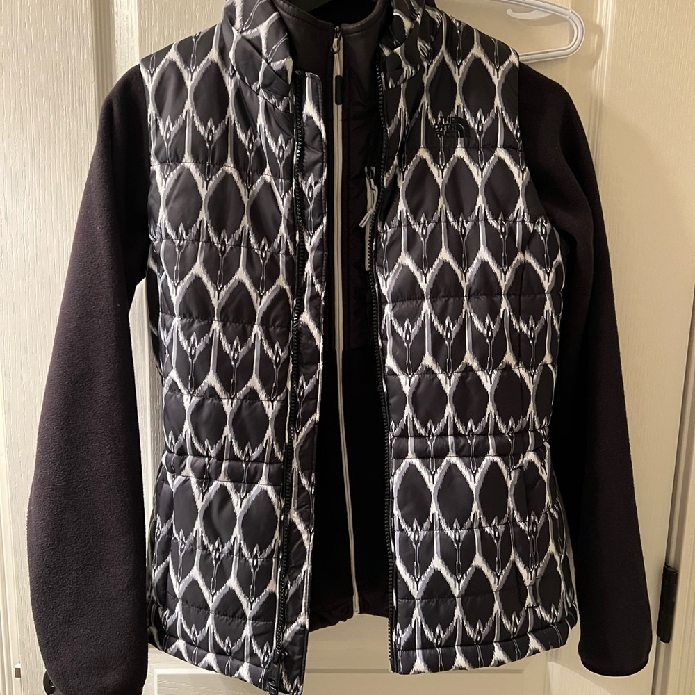 The North Face fleece and vest combo!!